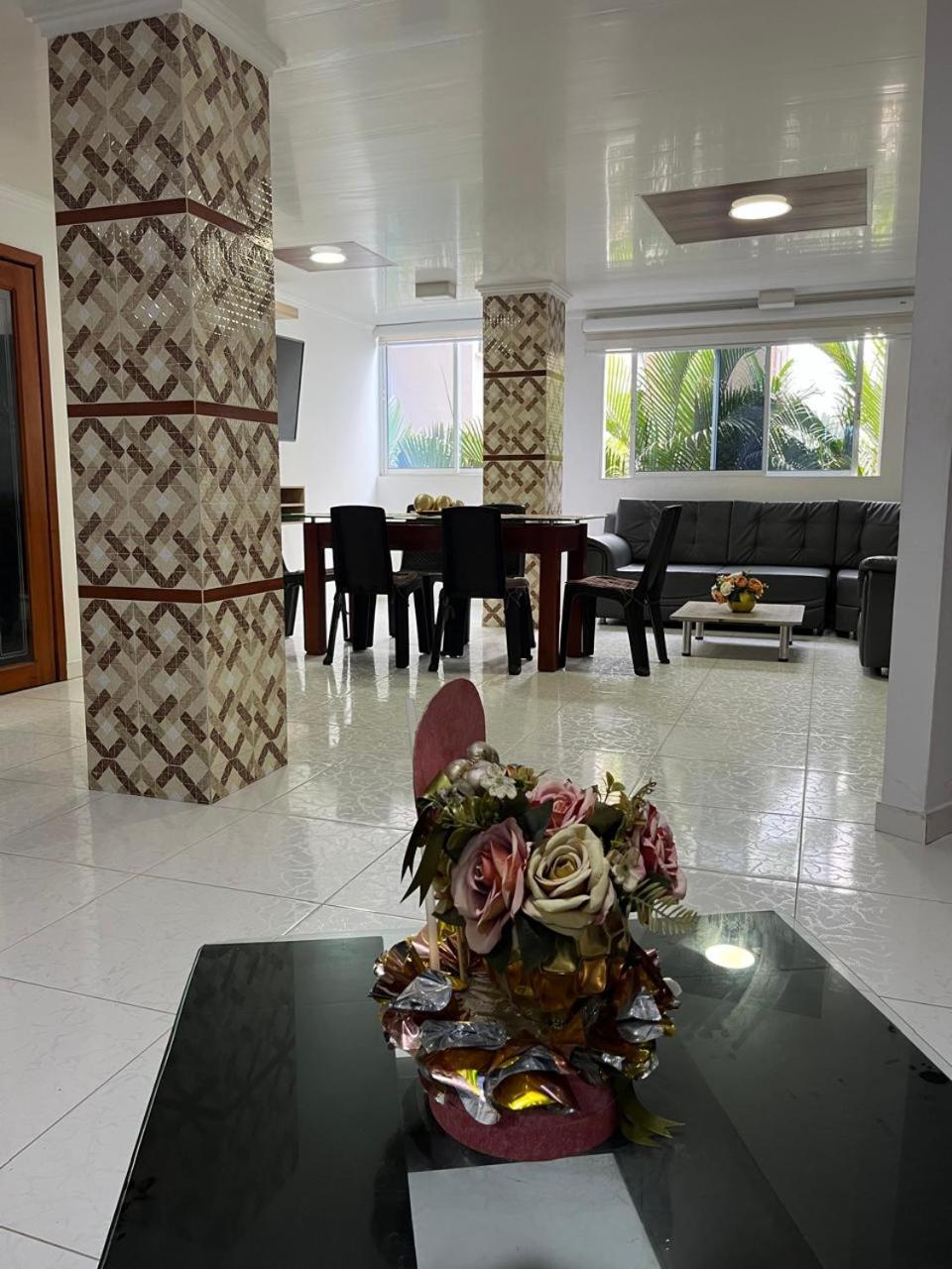 Villa Santos Apartaestudios Барранкилья Экстерьер фото